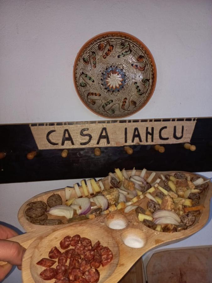 Casa Iancu Hotel Jina Eksteriør billede