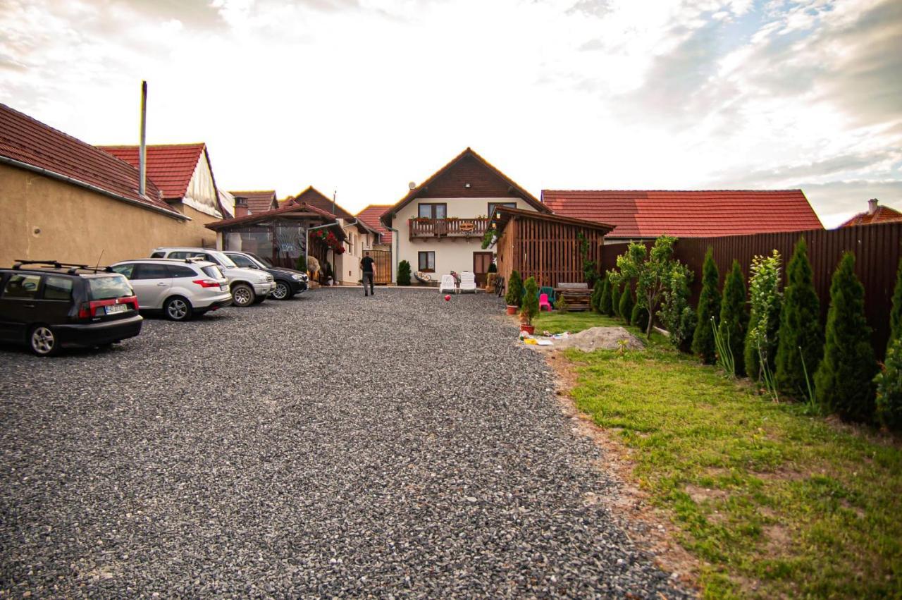 Casa Iancu Hotel Jina Eksteriør billede